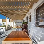 Villa Ble Oneiro Kira *