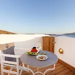 Villa Ble Oneiro Kira Adamantas (Milos)