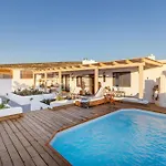 Villa Ble Oneiro Kira Adamantas (Milos)