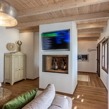 Villa Ble Oneiro Kira Adamantas