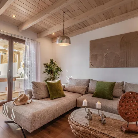 Ble Oneiro Kira Villa Adamantas (Milos)