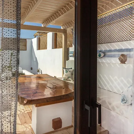 Villa Ble Oneiro Kira *